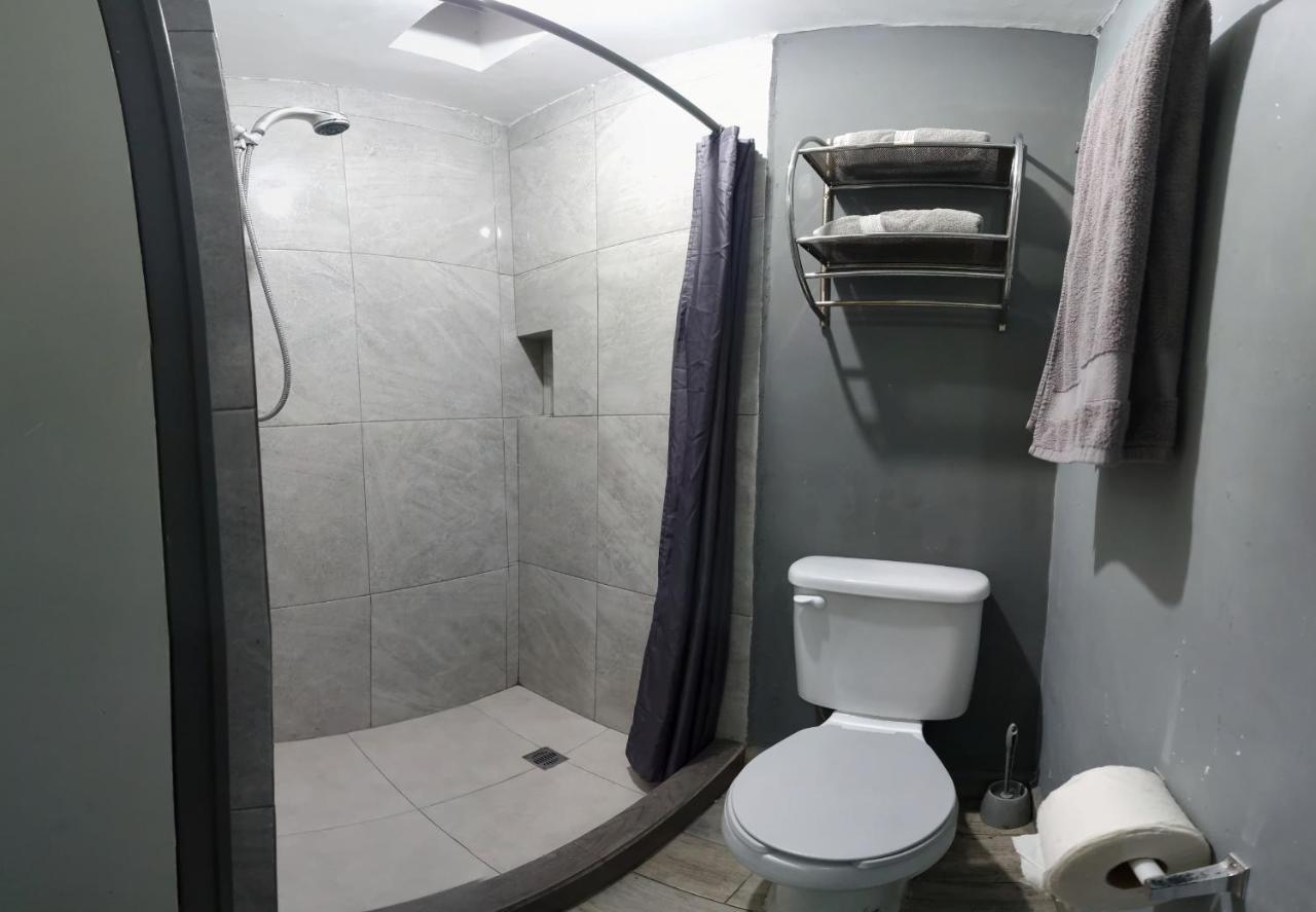 Habitación Privada c/clima y Terraza Monterrey Exterior foto